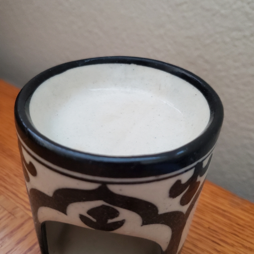 Black White Ceramic Incense Burner - Picture 5 of 7